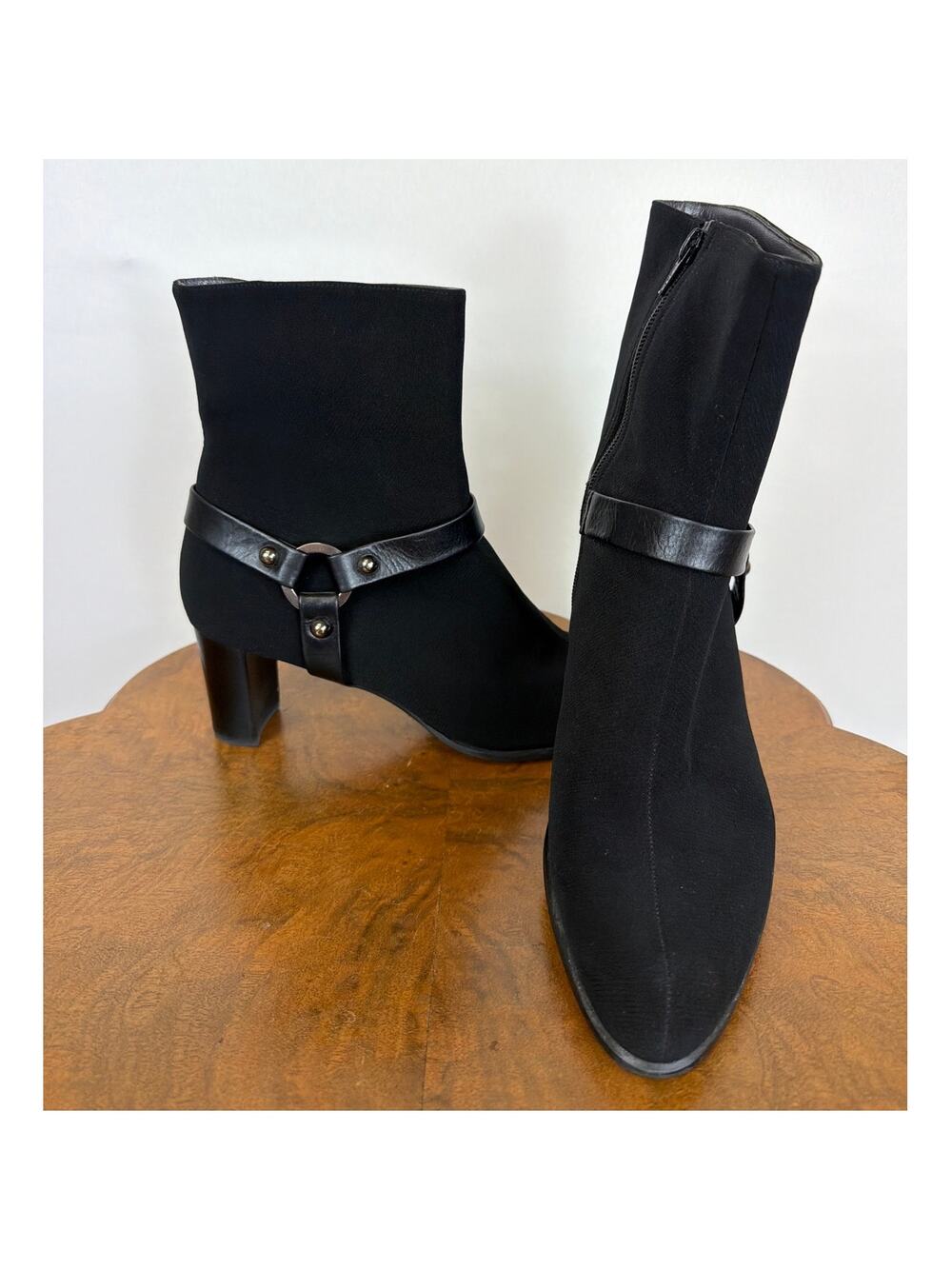 Stuart Weitzman Black Leather Details Gore-Tex Ring Rivet Stacked Heel Boot 10